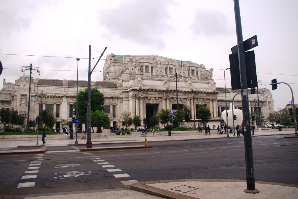 Nemokami traukiniai „Covid“ prasidėjo tarp Romos ir Milano miestų Italijoje